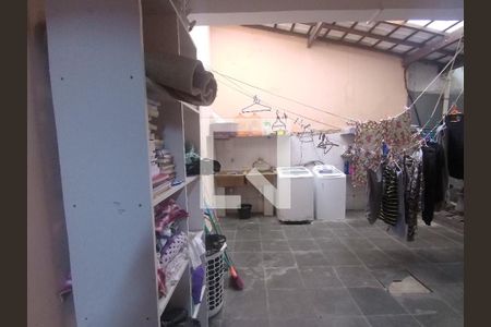 Casa à venda com 330m², 4 quartos e 5 vagasÁrea de Serviço