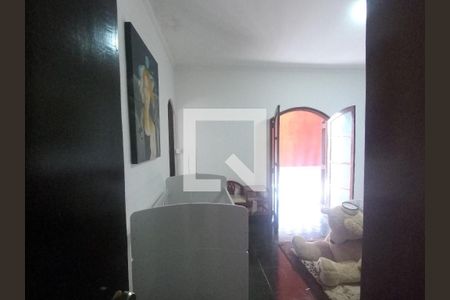 Suíte de casa à venda com 4 quartos, 330m² em Jardim Rosa de Franca, Guarulhos
