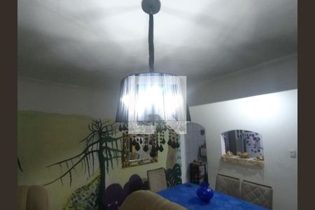 Casa à venda com 330m², 4 quartos e 5 vagasSala de jantar