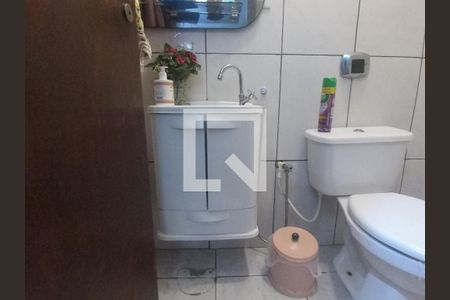 Casa à venda com 330m², 4 quartos e 5 vagasBanheiro