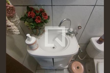 Casa à venda com 330m², 4 quartos e 5 vagasBanheiro