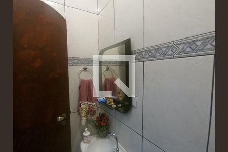 Casa à venda com 330m², 4 quartos e 5 vagasBanheiro