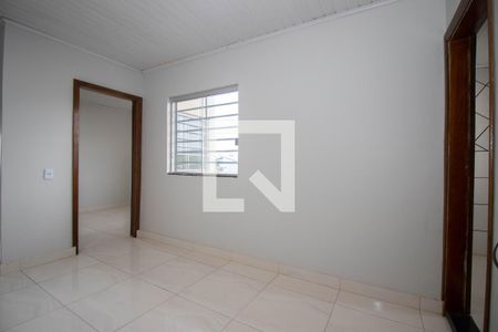 Sala de casa para alugar com 4 quartos, 102m² em Taguatinga Norte (taguatinga), Brasília