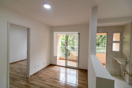 Sala de apartamento para alugar com 1 quarto, 40m² em Jardim Ampliacao, São Paulo