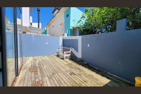 Casa para alugar com 139m², 3 quartos e 1 vaga Casa para alugar com 139m², 3 quartos e 1 vagaÁrea Externa - Fundos