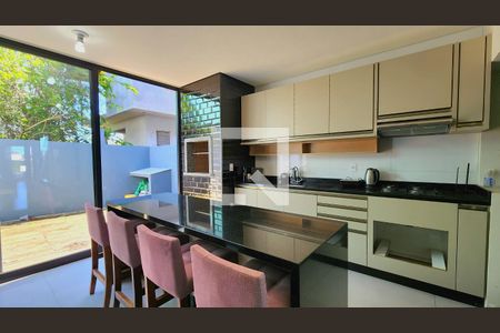 Casa para alugar com 139m², 3 quartos e 1 vaga Casa para alugar com 139m², 3 quartos e 1 vagaCozinha