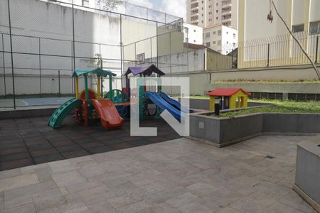 Apartamento à venda com 95m², 3 quartos e 2 vagasÁrea comum - Playground
