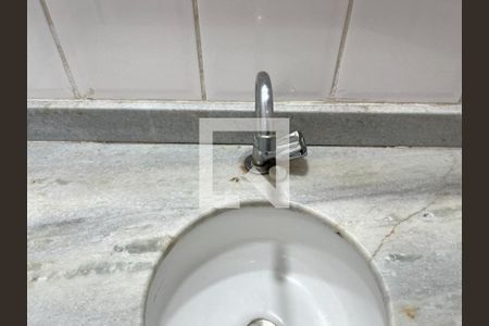 Apartamento à venda com 40m², 1 quarto e 1 vagaBanheiro 