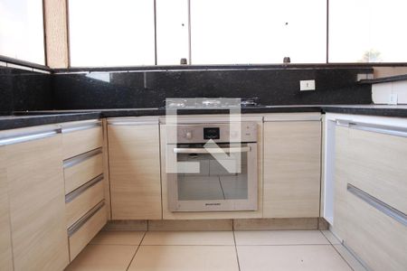 Apartamento para alugar com 120m², 2 quartos e 1 vagaCozinha