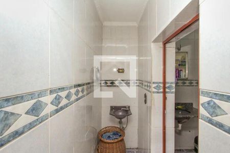 Casa à venda com 200m², 2 quartos e 2 vagas