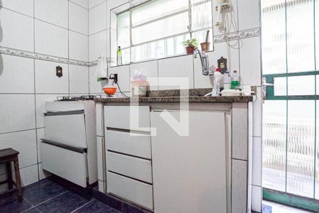 Casa à venda com 400m², 5 quartos e 2 vagasCozinha 