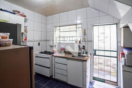 Casa à venda com 400m², 5 quartos e 2 vagasCozinha 