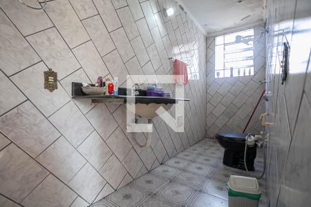 Casa à venda com 400m², 5 quartos e 2 vagasBanheiro da suíte 2