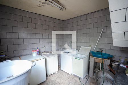 Casa à venda com 400m², 5 quartos e 2 vagasÁrea de serviço 