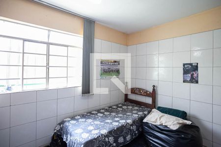 Casa à venda com 400m², 5 quartos e 2 vagasQuarto 2