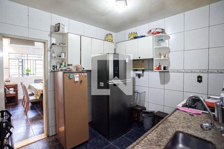 Casa à venda com 400m², 5 quartos e 2 vagasCozinha 