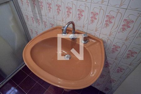 Casa à venda com 400m², 5 quartos e 2 vagasBanheiro social 