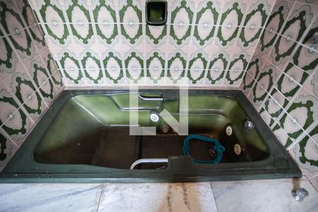 Casa à venda com 400m², 5 quartos e 2 vagasBanheiro social 2