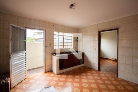 Casa para alugar com 45m², 1 quarto e sem vaga Casa para alugar com 45m², 1 quarto e sem vagaCozinha