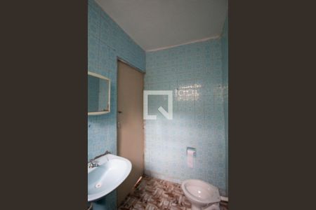 Banheiro de casa para alugar com 1 quarto, 45m² em Vila Norma, São Paulo