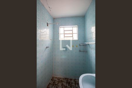 Banheiro de casa para alugar com 1 quarto, 45m² em Vila Norma, São Paulo