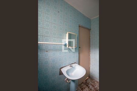 Casa para alugar com 45m², 1 quarto e sem vaga Casa para alugar com 45m², 1 quarto e sem vagaBanheiro