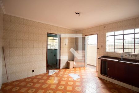 Casa para alugar com 45m², 1 quarto e sem vaga Casa para alugar com 45m², 1 quarto e sem vagaCozinha