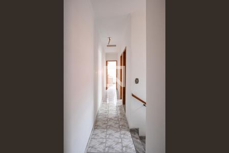 Casa de condomínio à venda com 135m², 3 quartos e 2 vagasCorredor