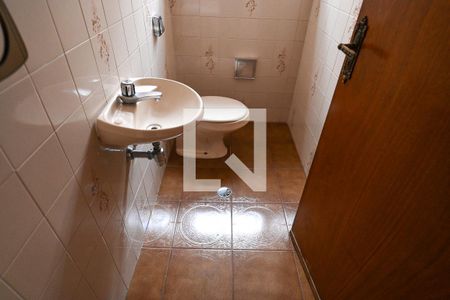 Lavabo de casa de condomínio à venda com 3 quartos, 135m² em Vila Vera, São Paulo