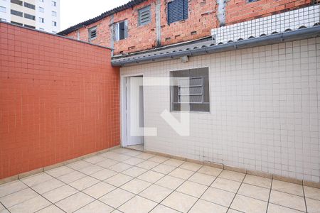 Casa de condomínio à venda com 135m², 3 quartos e 2 vagasQuintal
