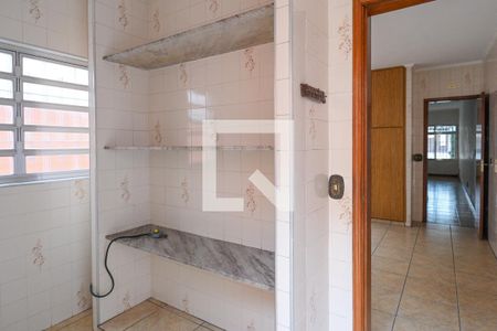 Casa de condomínio à venda com 135m², 3 quartos e 2 vagasDespensa