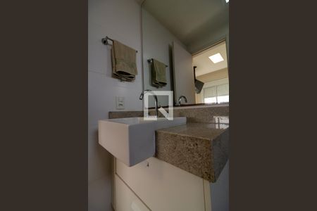 Apartamento para alugar com 66m², 3 quartos e 2 vagasBanheiro