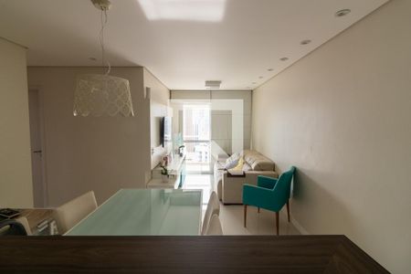 Sala de apartamento para alugar com 3 quartos, 66m² em Vila Suzana, São Paulo