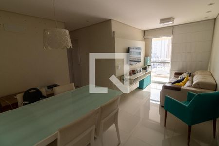 Sala de apartamento para alugar com 3 quartos, 66m² em Vila Suzana, São Paulo