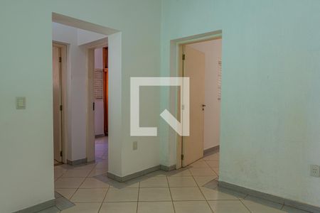 Casa para alugar com 200m², 4 quartos e 4 vagas Casa para alugar com 200m², 4 quartos e 4 vagasSala