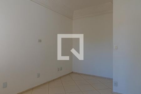 Casa para alugar com 200m², 4 quartos e 4 vagas Casa para alugar com 200m², 4 quartos e 4 vagasSuíte 1