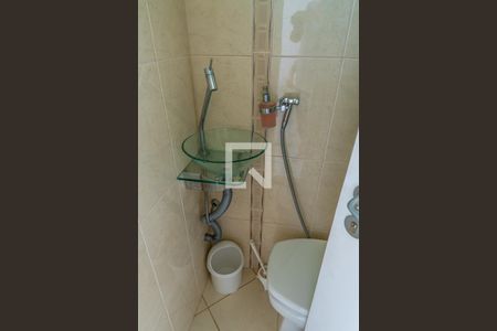 Casa para alugar com 200m², 4 quartos e 4 vagas Casa para alugar com 200m², 4 quartos e 4 vagasBanheiro