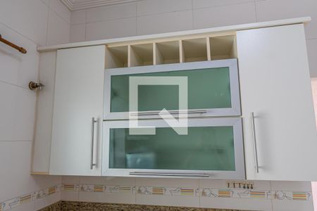Casa para alugar com 200m², 4 quartos e 4 vagas Casa para alugar com 200m², 4 quartos e 4 vagasCozinha