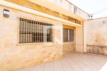 Casa para alugar com 200m², 4 quartos e 4 vagas Casa para alugar com 200m², 4 quartos e 4 vagasGaragem