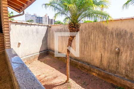 Casa para alugar com 200m², 4 quartos e 4 vagas Casa para alugar com 200m², 4 quartos e 4 vagasChurrasqueira