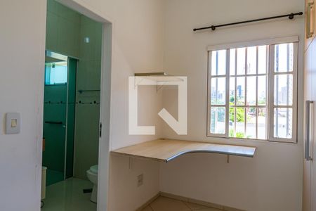 Casa para alugar com 200m², 4 quartos e 4 vagas Casa para alugar com 200m², 4 quartos e 4 vagasSuíte 1