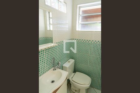 Casa para alugar com 200m², 4 quartos e 4 vagas Casa para alugar com 200m², 4 quartos e 4 vagasBanheiro