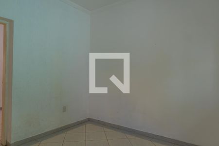Casa para alugar com 200m², 4 quartos e 4 vagas Casa para alugar com 200m², 4 quartos e 4 vagasSala