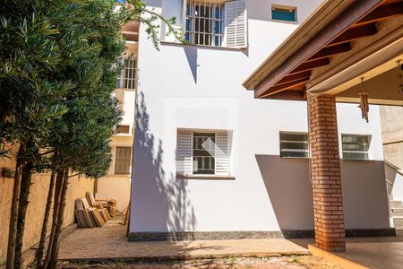 Casa para alugar com 200m², 4 quartos e 4 vagas Casa para alugar com 200m², 4 quartos e 4 vagasChurrasqueira