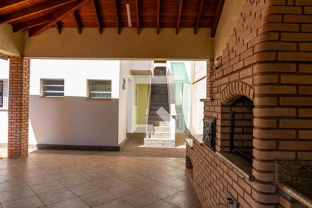 Casa para alugar com 200m², 4 quartos e 4 vagas Casa para alugar com 200m², 4 quartos e 4 vagasChurrasqueira