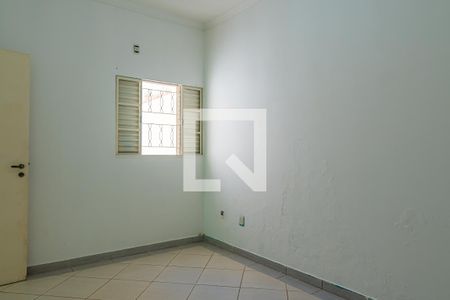 Casa para alugar com 200m², 4 quartos e 4 vagas Casa para alugar com 200m², 4 quartos e 4 vagasQuarto 2