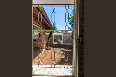Casa para alugar com 200m², 4 quartos e 4 vagas Casa para alugar com 200m², 4 quartos e 4 vagasQuarto 3