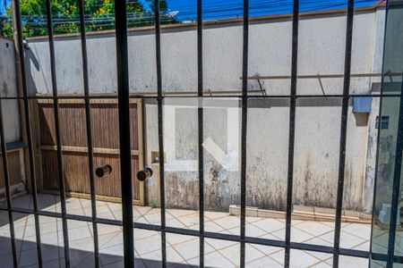 Vista Sala de casa para alugar com 4 quartos, 200m² em Jardim Baronesa, Campinas