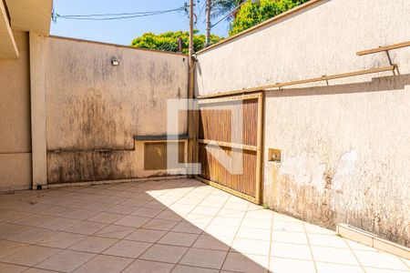 Casa para alugar com 200m², 4 quartos e 4 vagas Casa para alugar com 200m², 4 quartos e 4 vagasGaragem