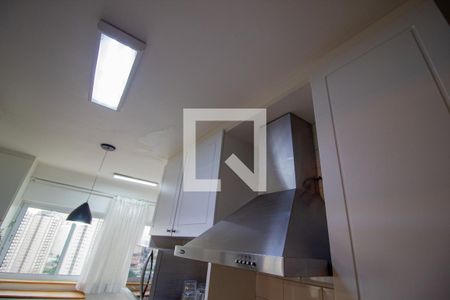 Apartamento à venda com 117m², 2 quartos e 2 vagas Apartamento à venda com 117m², 2 quartos e 2 vagasDetalhe Cozinha